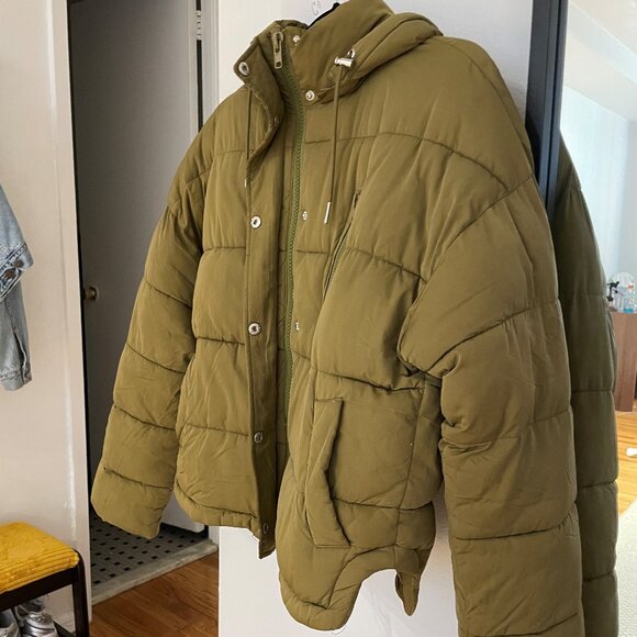 UO Mae Hooded Puffer Jacket - Picture 5 of 9